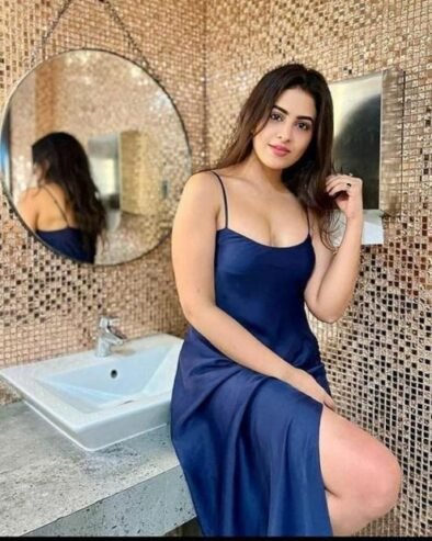 CALL GIRLS IN DELHI Barakhamba Road꧁❤ 7042104524 ❤꧂ESCORTS SERVICE